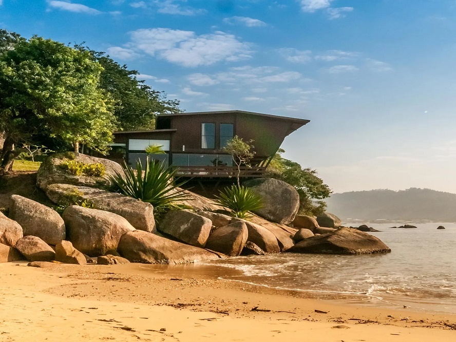 Carlos Enrique Gabaldón Vivas ¡Top consideraciones a la hora de construir una casa en la playa! - FOTO