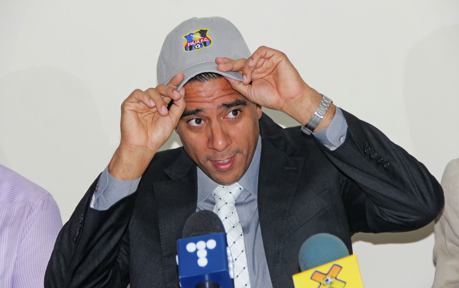 Juan Arango se convirtió en socio del Zulia FC y Farías en Presidente del equipo