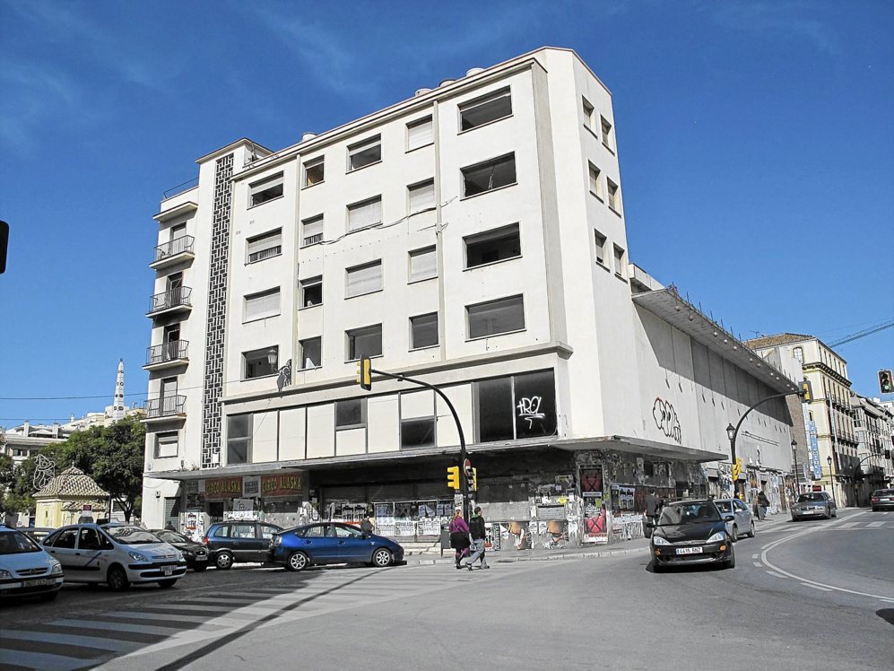 Juan Carlos Briquet: Cine Astoria podría convertirse en un hotel de lujo