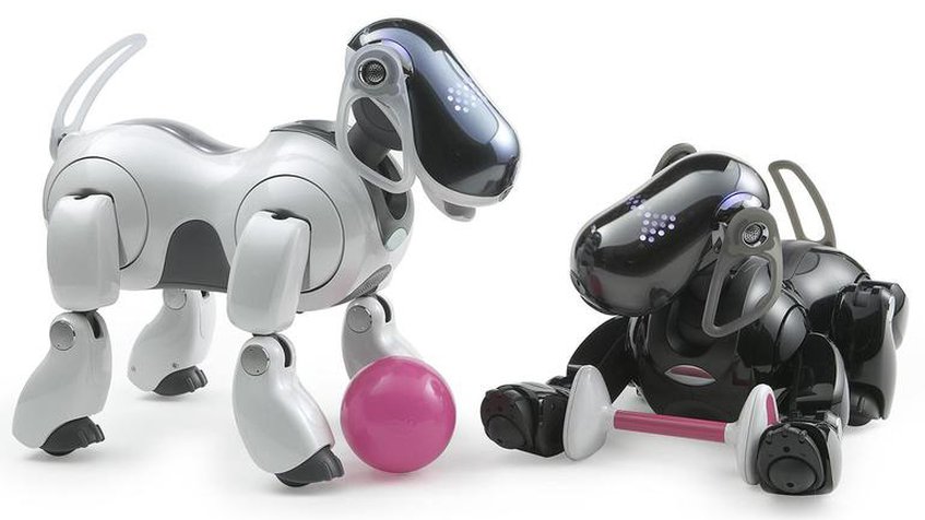 ¡Aibo, el perro-robot de Sony, es un éxito en ventas!