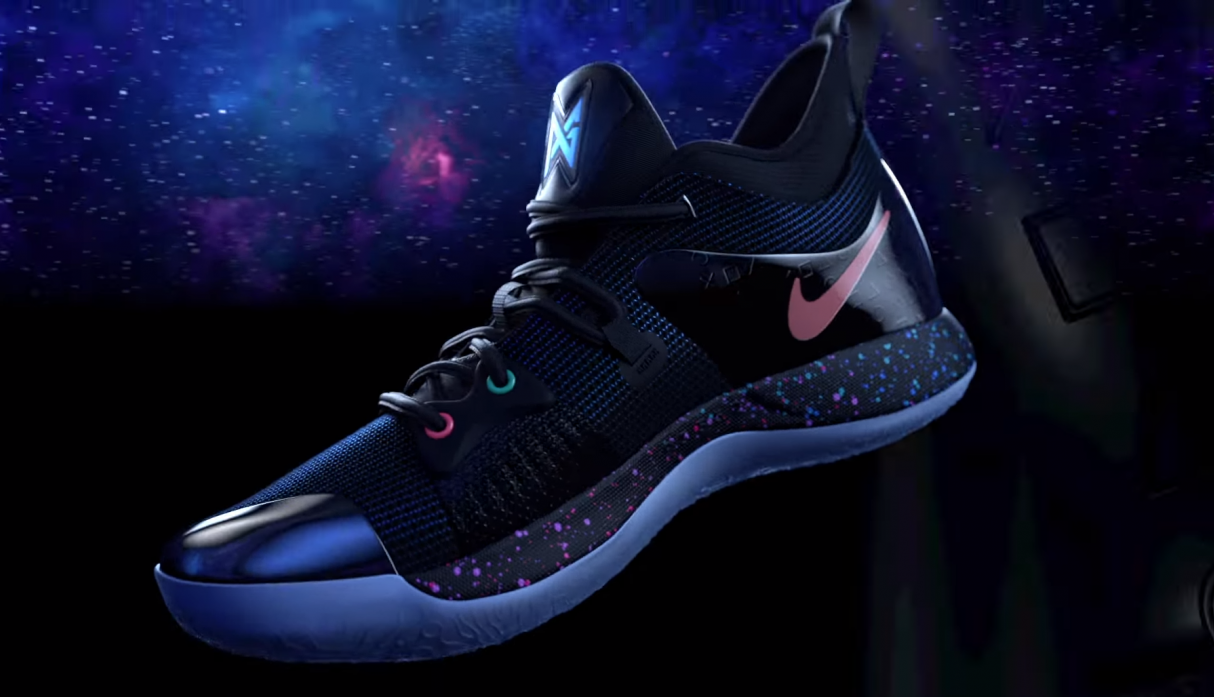 Playstation y Nike lanzan zapatos en homenaje a Volver al Futuro