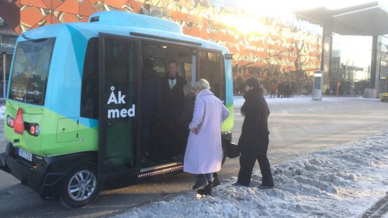 Estocolmo ya cuenta con el primer autobús autónomo