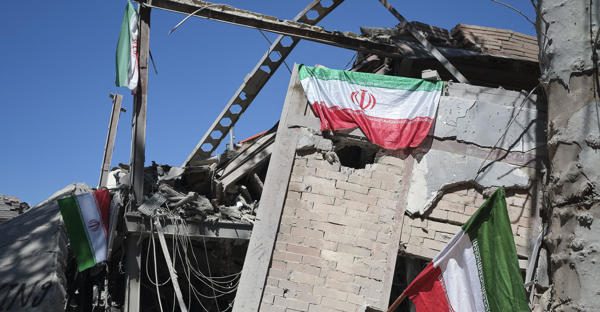 Irán