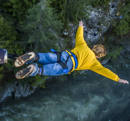 Alberto Constantino Konrad Davila