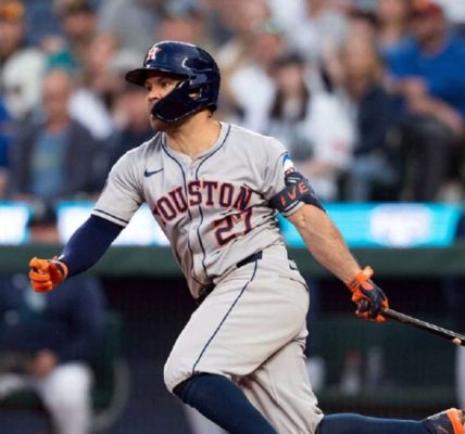 Altuve ingresó a selecto club 250/250 en la MLB