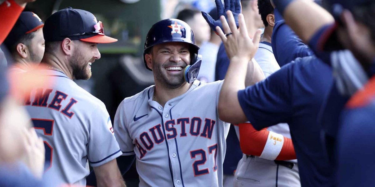Altuve superó marca jonronera de Antonio Armas