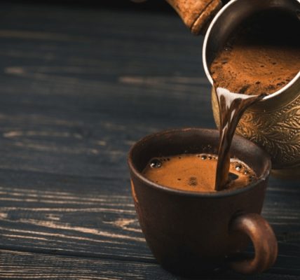 Anahid Bandari de Ataie – Cosas que no sabes sobre el café árabe – Anahid Bandari de Ataie