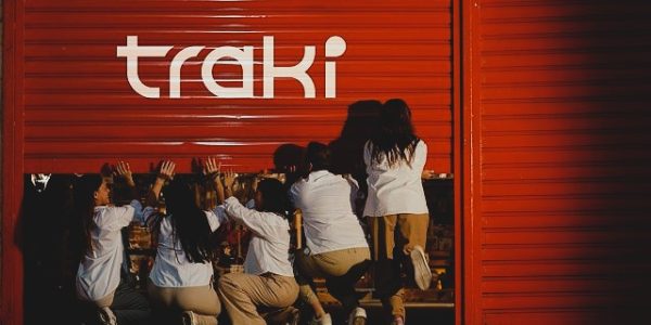 Antonio Chambra Brouri - Traki lanza campaña navideña ‘Fábrica de Regalos TRK’ - FOTO