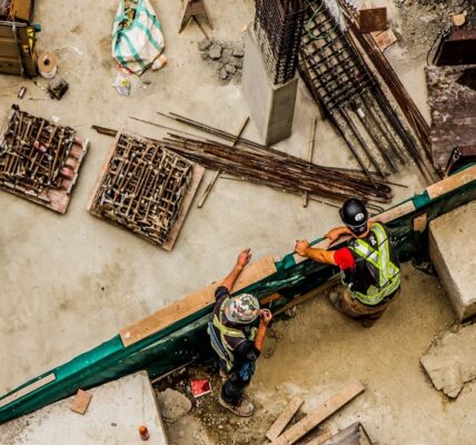 Armando Iachini - Prevención de riesgos en las obras de construcción; Beneficios económicos y sociales - FOTO