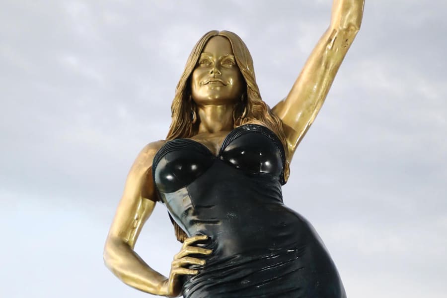 Barranquilla celebra a Sofía Vergara con estatua monumental