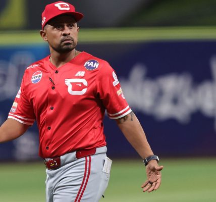 César Izturis tomará las riendas de Magallanes en la Serie de las Américas