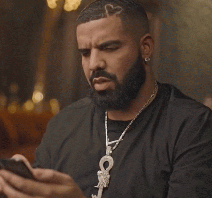Drake sorprendido de la importancia del sistema operativo de su smartphone.- Blog Hola Telcel