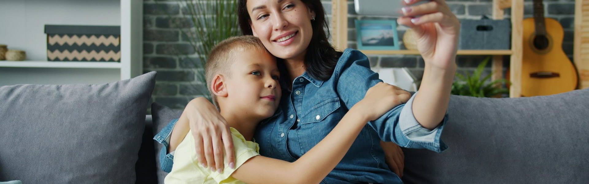 Con su bazar benéfico: ADALIVE invita a celebrar a Mamá este 19 de Abril