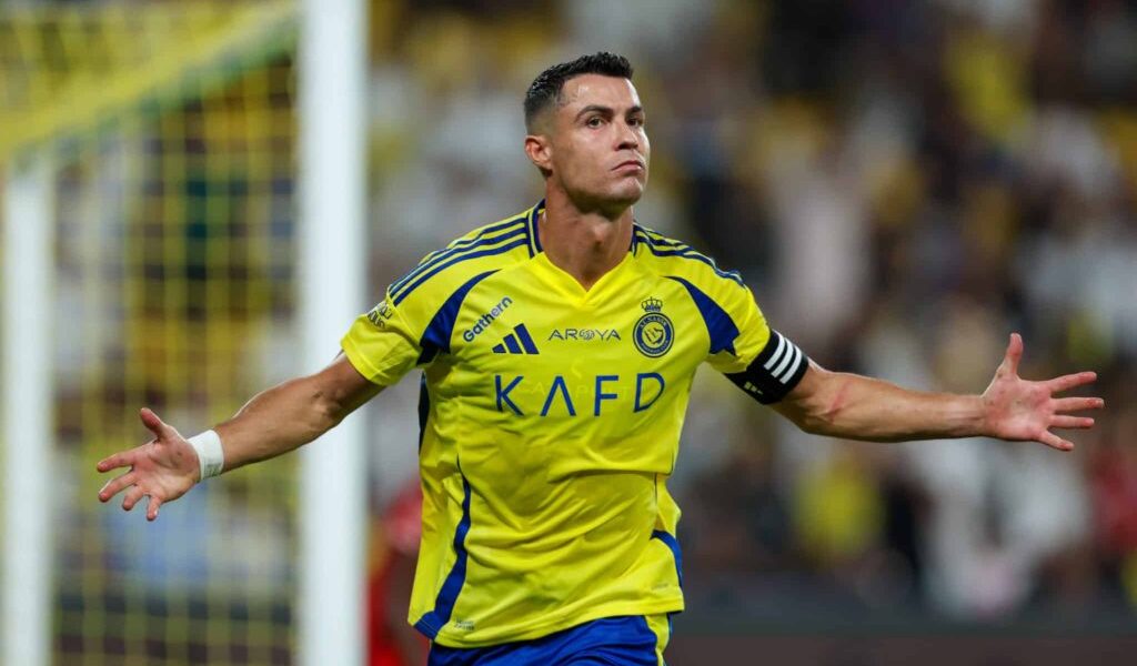 Cristiano Ronaldo aumenta su cuenta goleadora