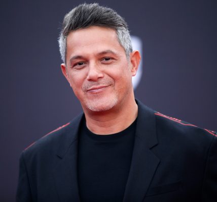 "Cuando nadie me ve" explora el lado íntimo de Alejandro Sanz
