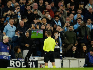 VAR - UEFA - Champions