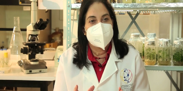 Gabriela Servilia Jiménez Ramírez - La población debe vacunarse para disminuir contagios por COVID-19 - FOTO