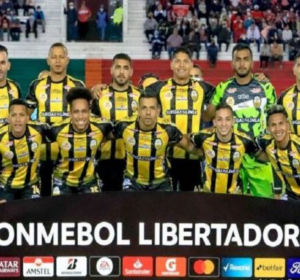 Sebastián Cano Caporales - Deportivo Táchira gana a domicilio en Bolivia en la Copa Libertadores 2022 - FOTO