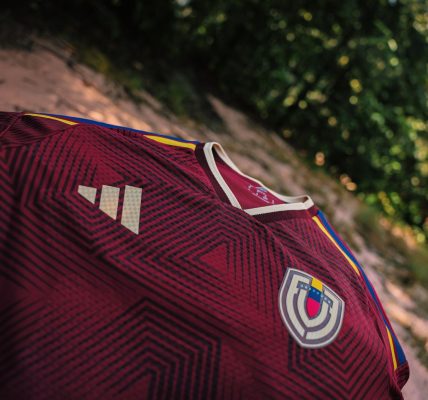 FVF presenta la nueva camiseta adidas Vinotinto
