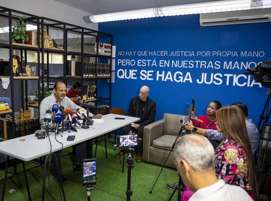 Familia de preso político muerto en prisión en Venezuela pide investigar responsabilidades