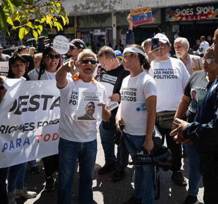 Familiares de presos políticos