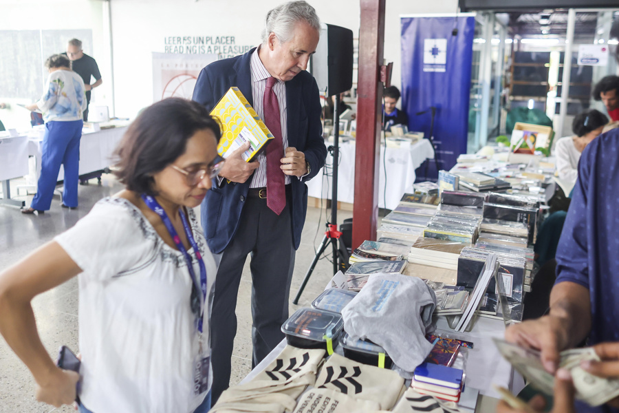 Feria de editores en Venezuela homenajea al poeta Antonio Machado – El Sumario