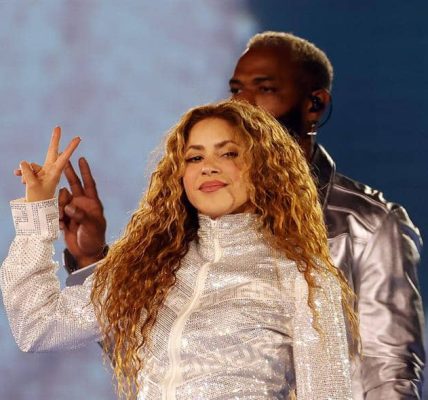 Filarmónica de Mujeres de Bogotá acompañará a Shakira en Vive Claro