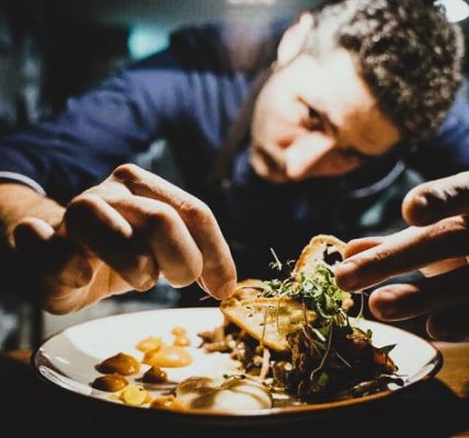Francesco Lovaglio Tafuri - Cocina con firma; La gastronomía de autor redefine la experiencia sensorial en la alta mesa - FOTO