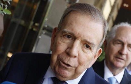 Edmundo González Urrutia