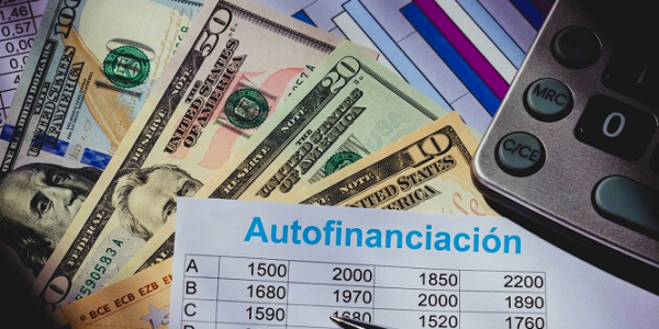 Héctor Andrés Obregón Pérez - Autofinanciación ¡El pilar estratégico para el crecimiento corporativo libre de deudas! - FOTO
