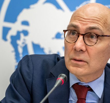 Alto comisionado de la ONU para los Derechos Humanos dice que su visita a Venezuela es de "solidaridad, diálogo y acción"
