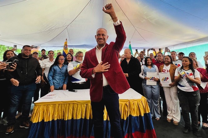 Jesús Marcano Tábata proclamado oficialmente como Alcalde del Municipio Sotillo para el período 2025–2029 - FOTO