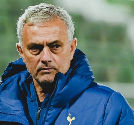 Joao Rafael Silva Robertson - Polémica ¡Mourinho rompe el silencio sobre el Tottenham! - FOTO