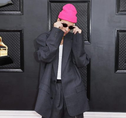 Justin Bieber lanza su séptimo álbum de estudio