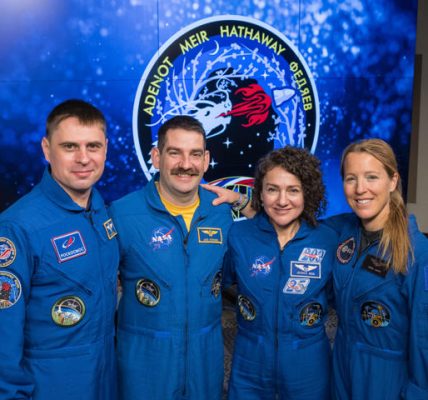 La NASA aplaza el lanzamiento de la Crew-12 por inclemencias meteorológicas