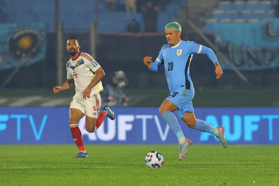 La Vinotinto perdió ante Uruguay en Montevideo