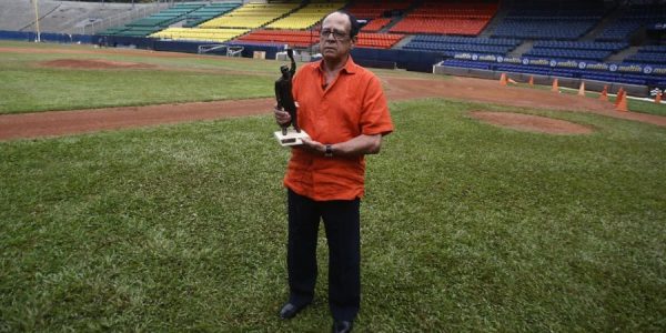 Los finalistas al Premio Luis Aparicio 2025