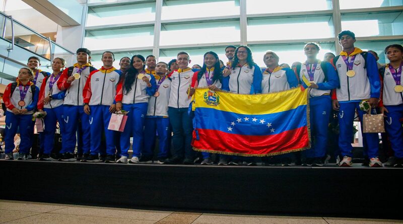 Maduro felicita a deportistas por medallas en los Panamericanos Junior