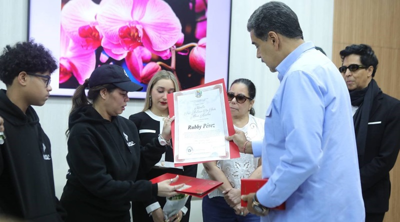 Maduro otorga nacionalidad venezolana post mortem a Rubby Pérez