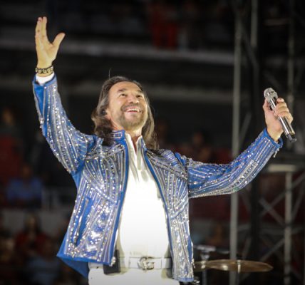 Marco Antonio Solís llevará su gira ‘Más cerca de ti’ a EEUU