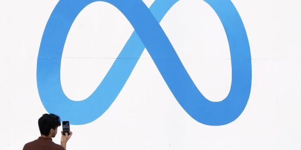 Meta ficha investigadores de OpenAI para proyecto de superinteligencia