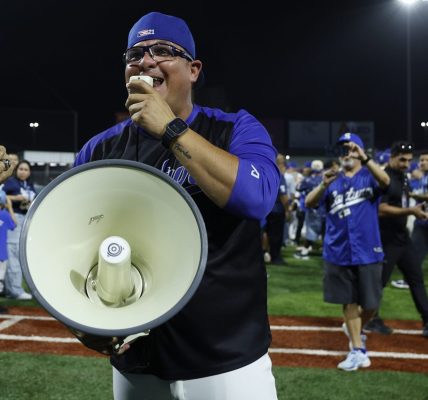 Omar López seguirá al mando de Cangrejeros de Santurce