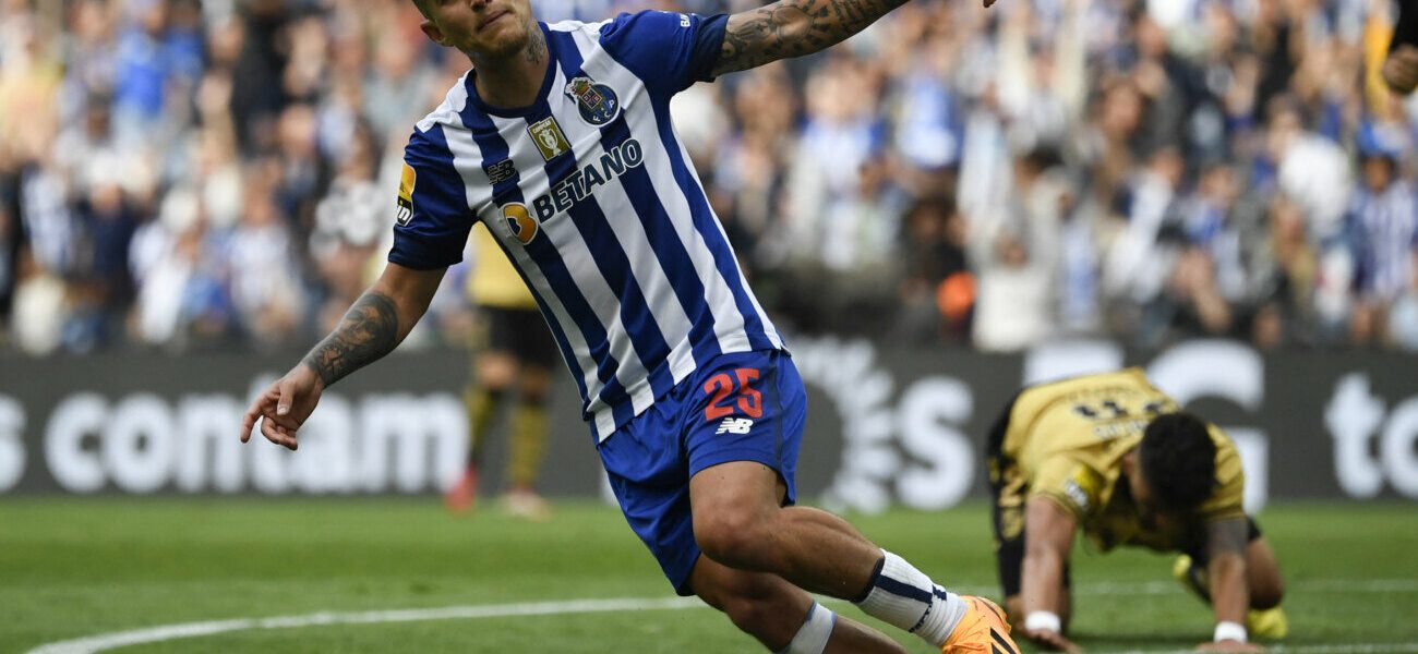 Oporto vendió a Otávio por € 20 millones al París FC