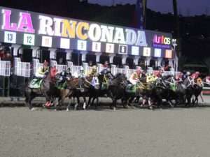 La Rinconada de noche
