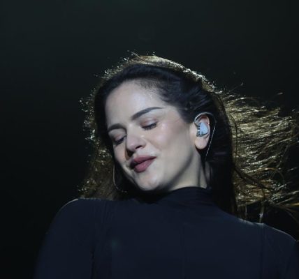 Rosalía publicará su nuevo álbum, 'Lux', el próximo 7 de noviembre