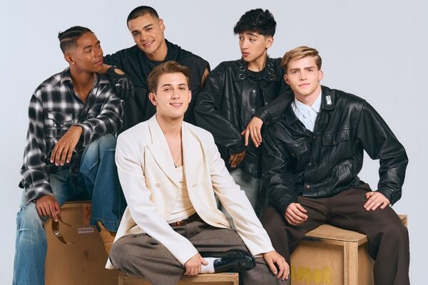 Santos Bravos, primera 'boy band' latina hecha con "metodología K-pop"