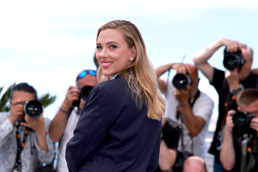 Scarlett Johansson rinde tributo a su abuela en su ópera prima ‘Eleanor the Great’