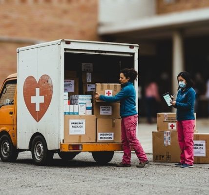 Sol María Sthormes Bolívar - Logística de salud ¡El motor de la distribución farmacéutica! - FOTO