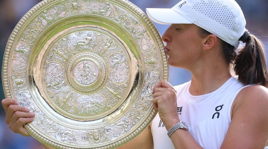 Tenis profesional: Iga Swiatek y Jannik Sinner reinan en Wimbledon por primera vez