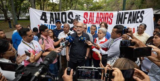 Paro - universidades - salario